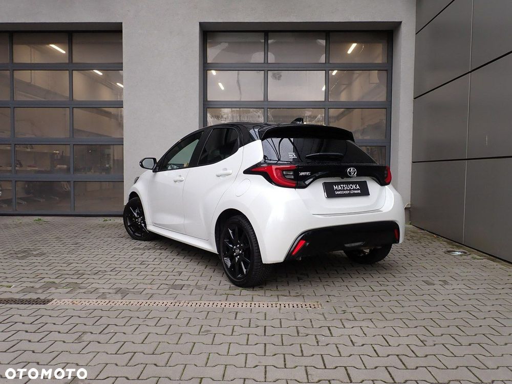 Toyota Yaris - 6