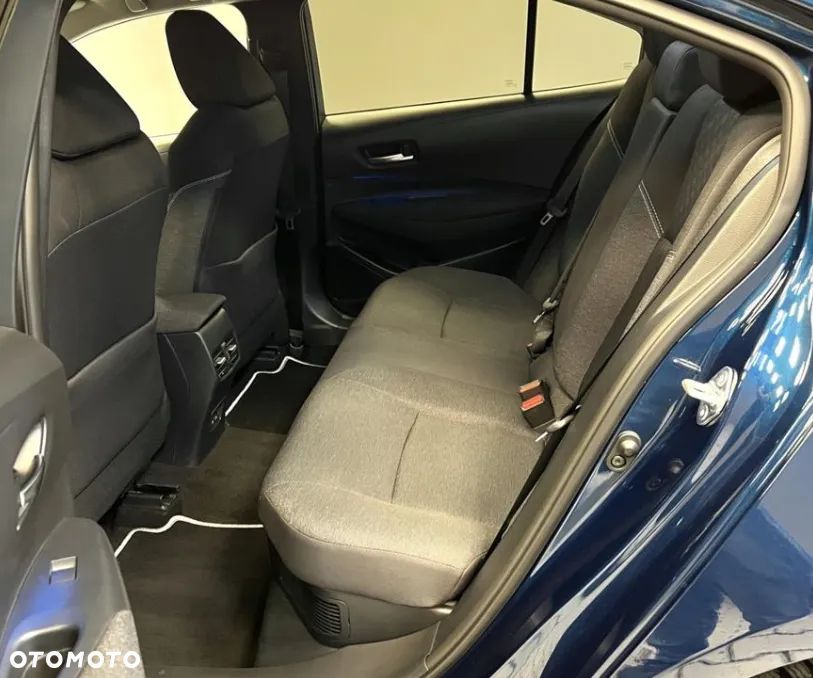 Toyota Corolla 1.8 Hybrid Style - 8