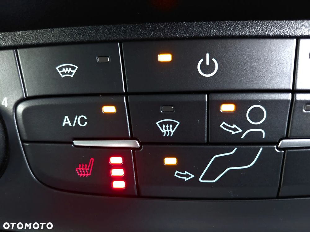 Ford Transit Connect - 30