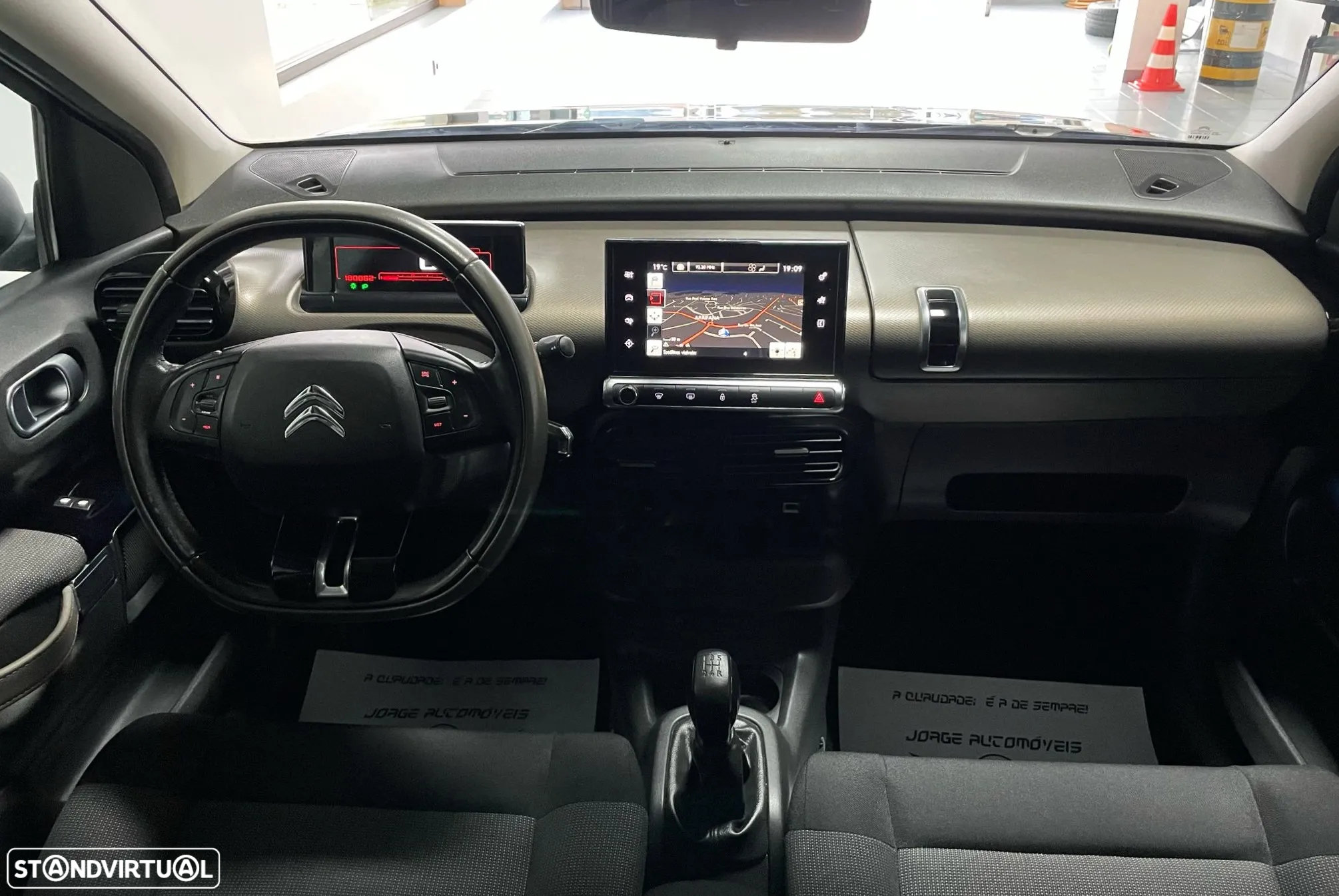 Citroën C4 Cactus 1.6 BlueHDi Shine Ed.Midnight - 26