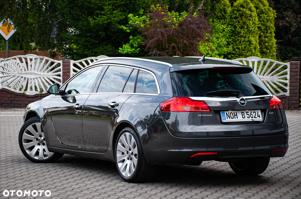 Opel Insignia 2.0 CDTI Cosmo - 16
