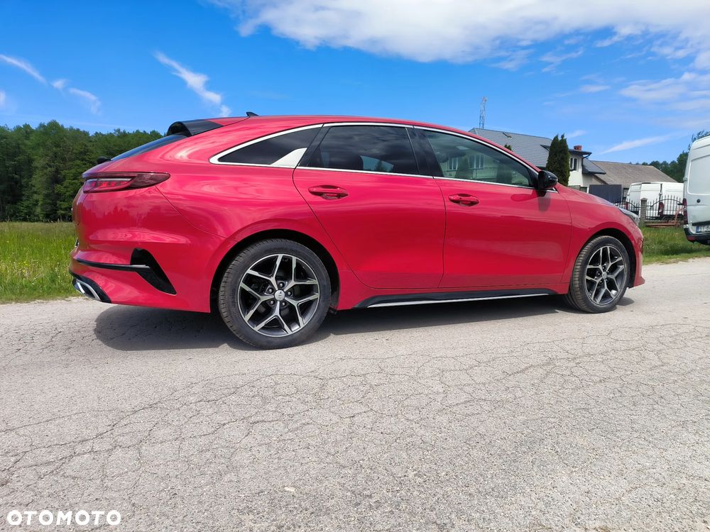 Kia ProCeed - 17