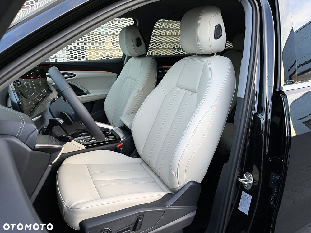 Audi Q5 Sportback - 22