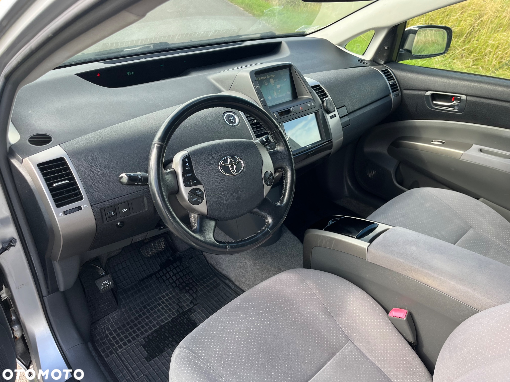 Toyota Prius - 27