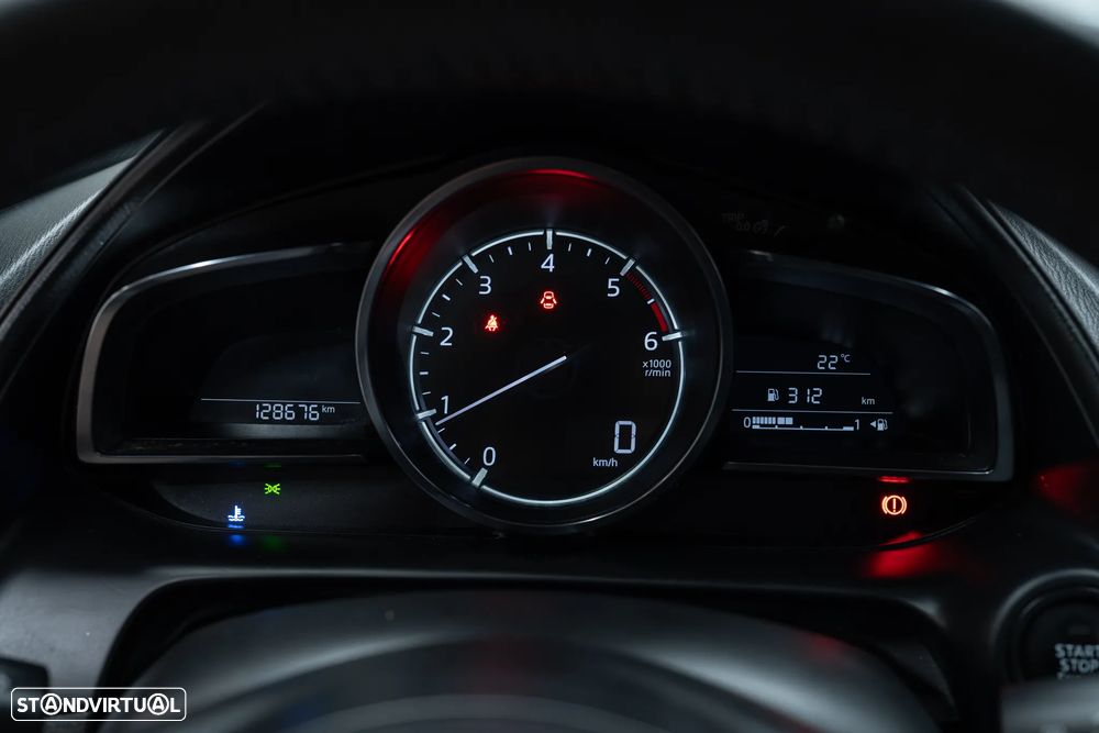 Mazda CX-3 SKYACTIV-D 105 AWD Sports-Line - 24