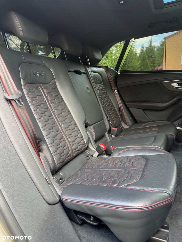 Audi RS Q8 - 30