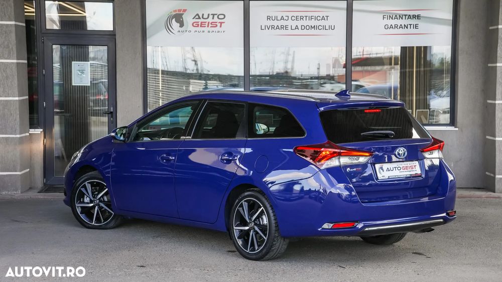 Toyota Auris - 8