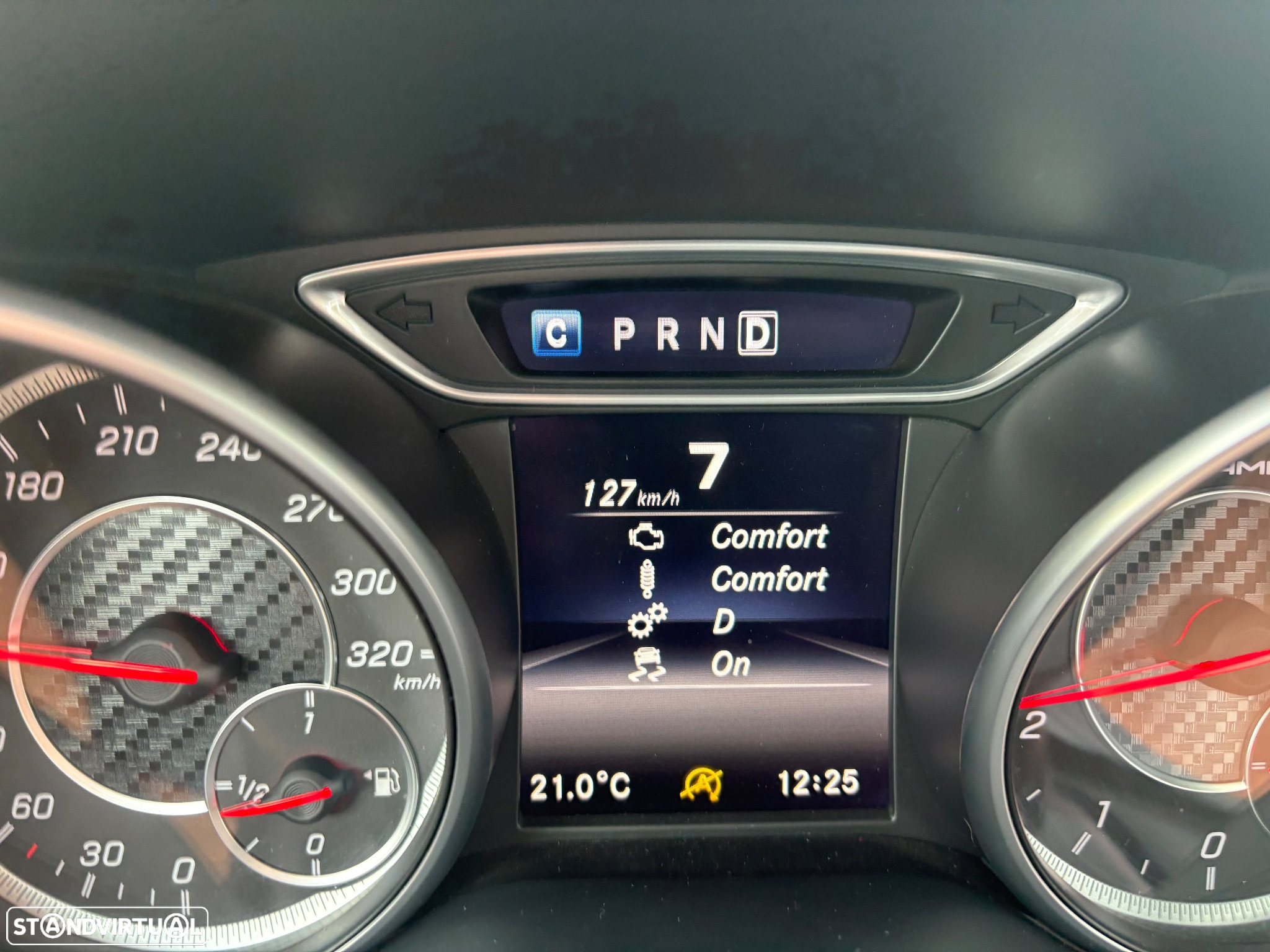 Mercedes-Benz A 45 AMG 4-Matic - 25