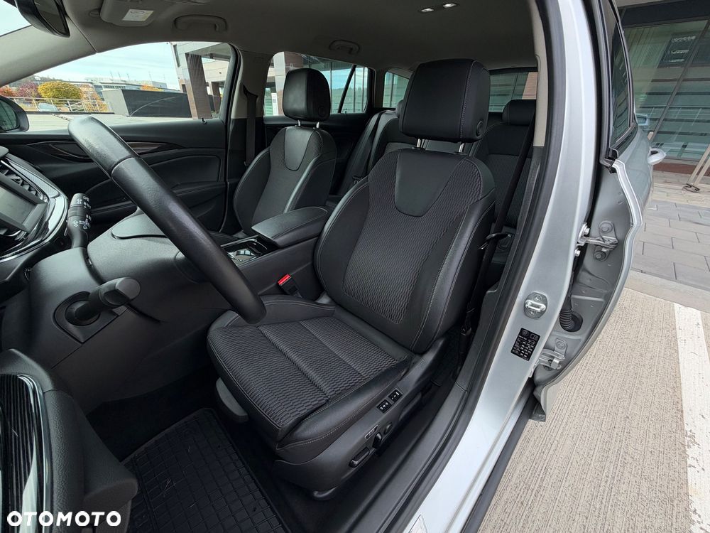 Opel Insignia 1.5 T Innovation S&S - 12