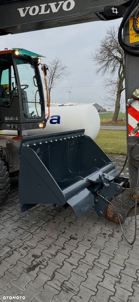 Volvo EW160C - 5