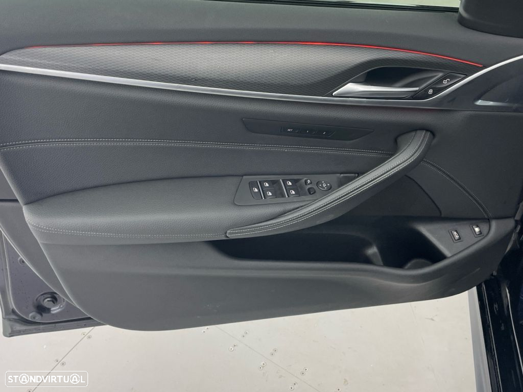 BMW 520 e - 18