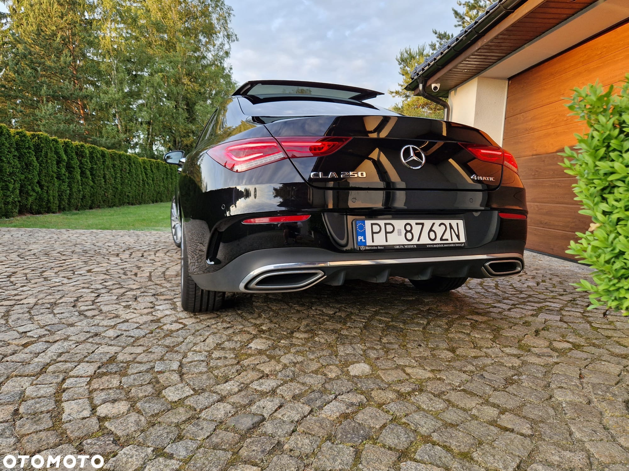 Mercedes-Benz CLA 250 4-Matic 7G-DCT - 10