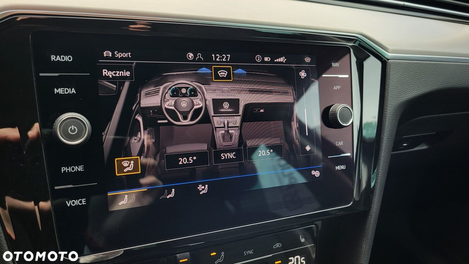 Volkswagen Passat - 38