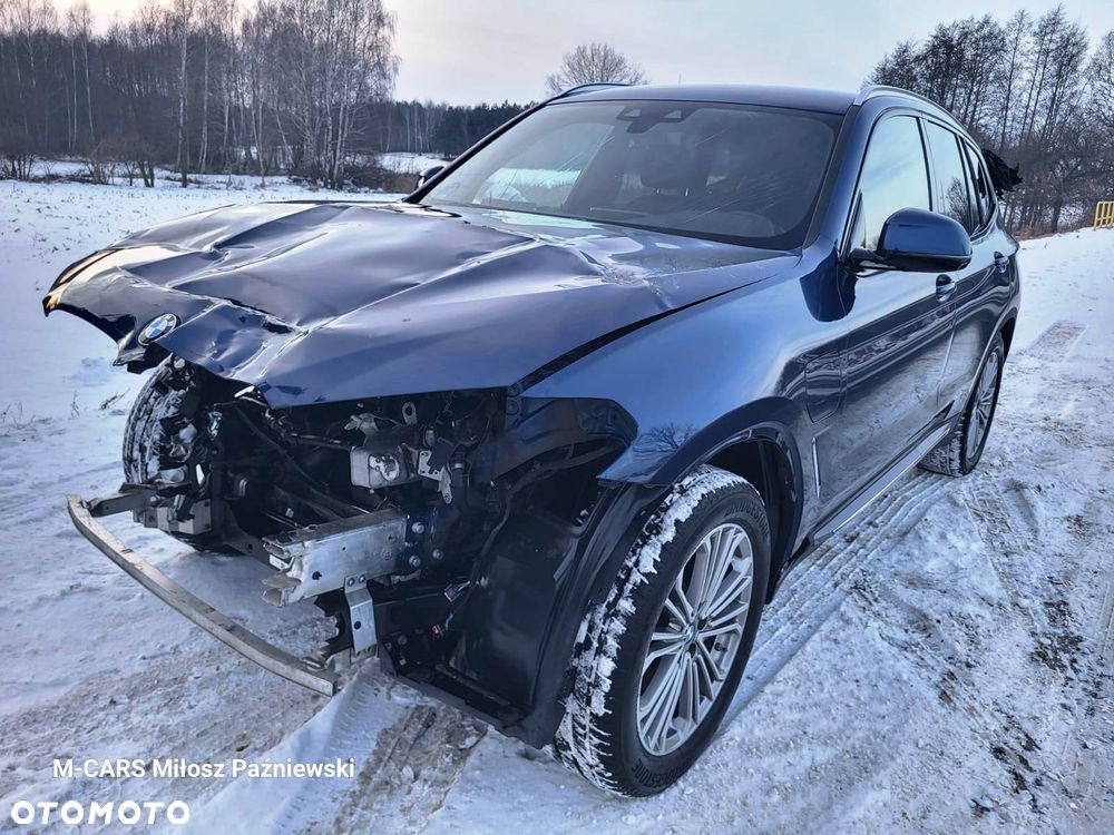 BMW X3 xDrive30e M Sport Edition - 7