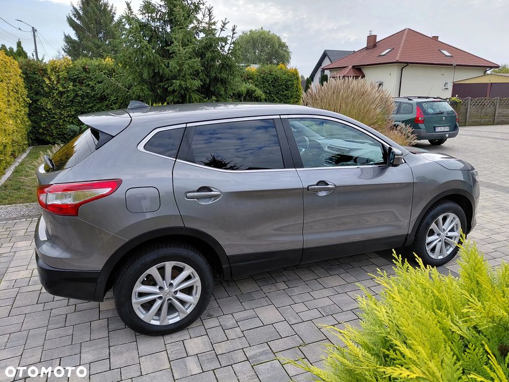 Nissan Qashqai - 16