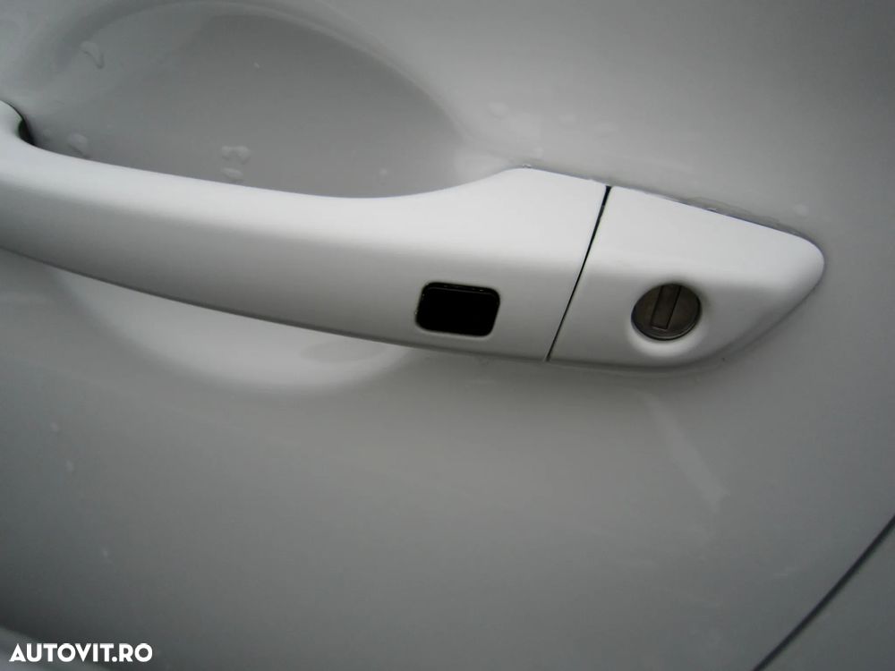 Hyundai i30 Kombi 1.6 CRDI DCT Select - 29