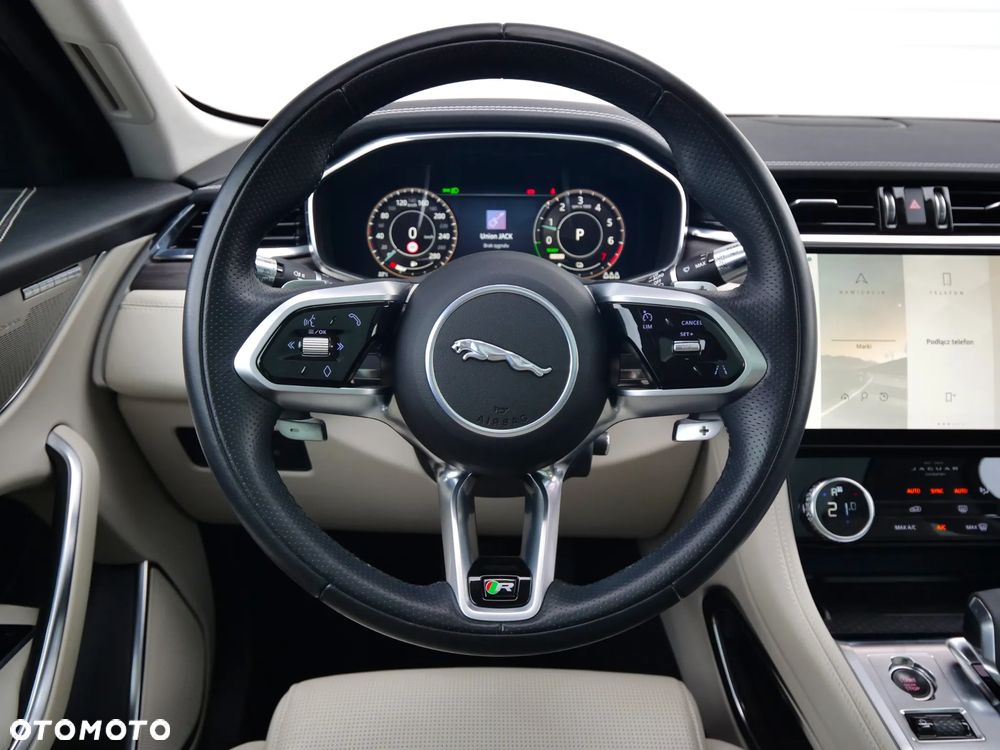 Jaguar F-Pace 2.0 i4P AWD R-Sport - 18