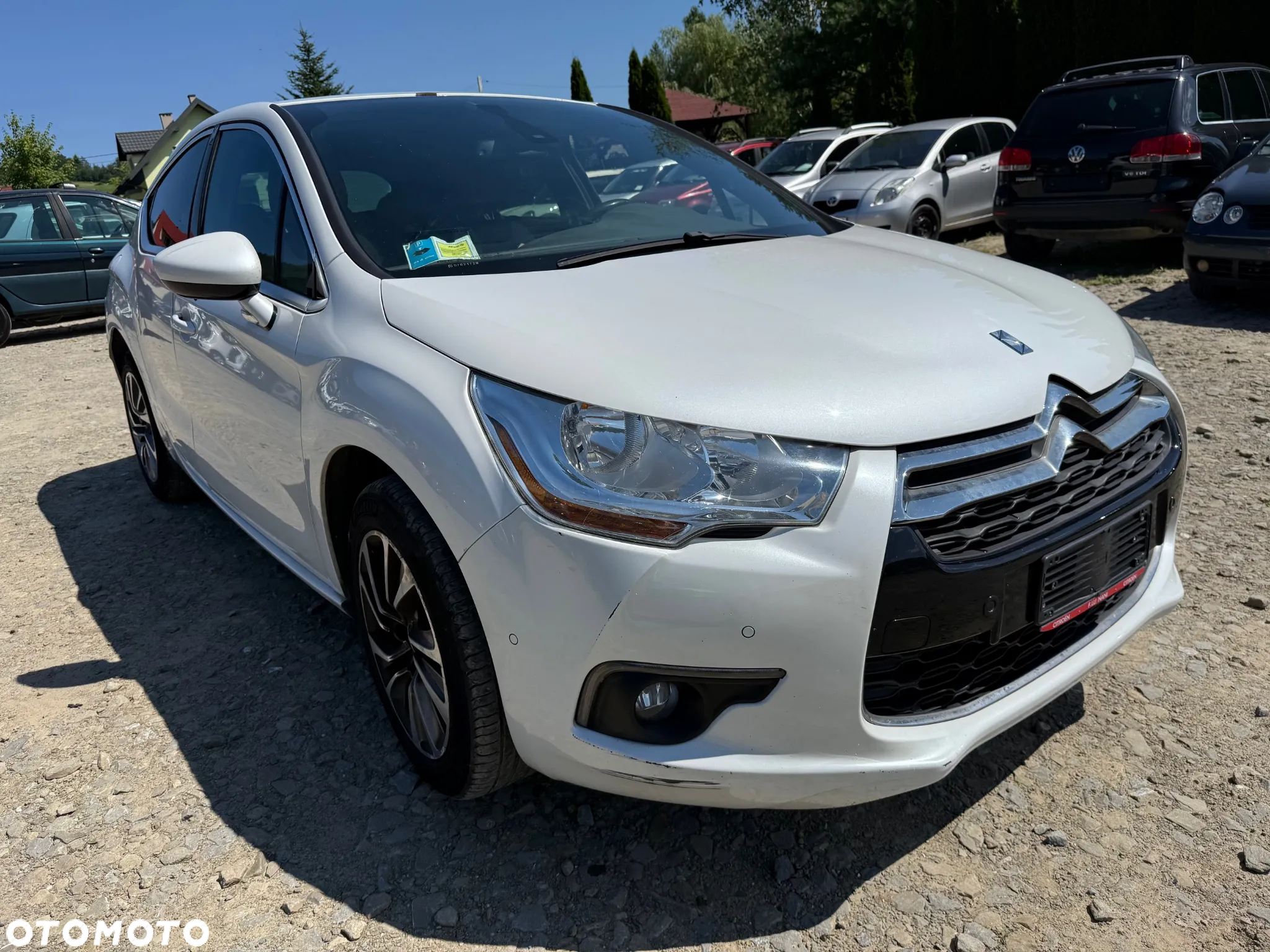 Citroën DS4 e-HDi 115 SoChic - 3