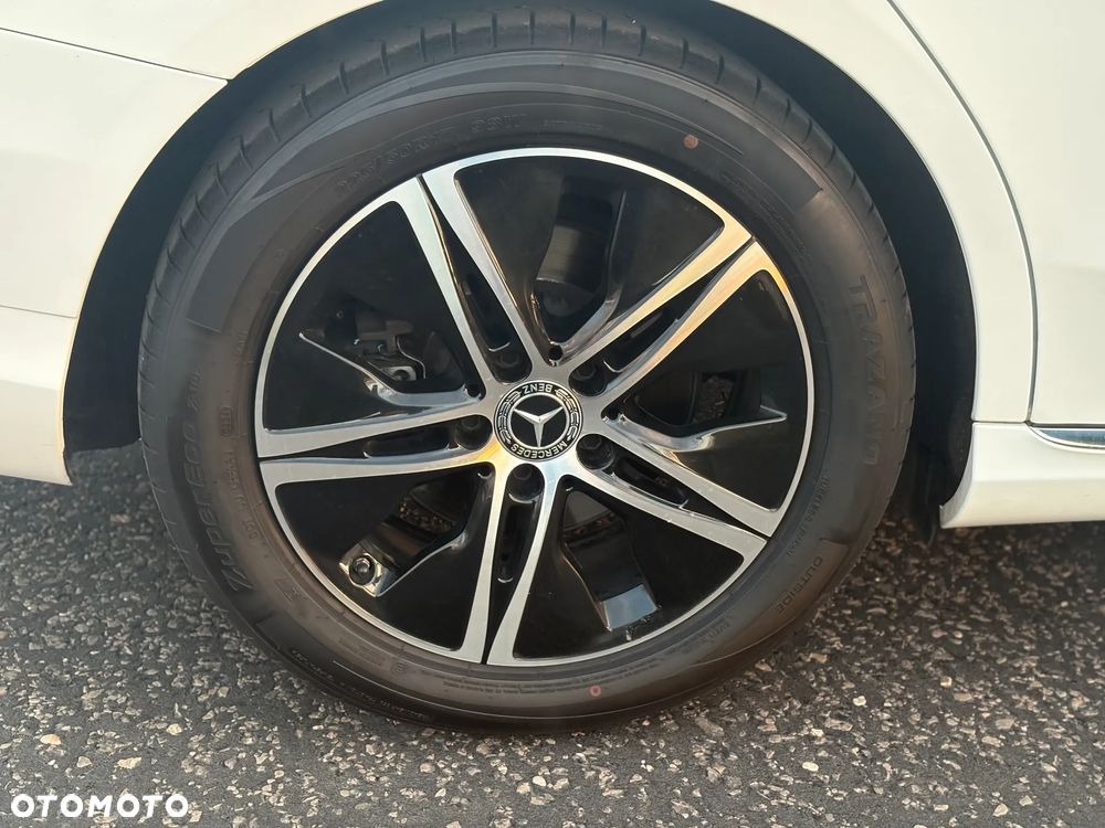 Mercedes-Benz Klasa C 220 d 9G-TRONIC - 28