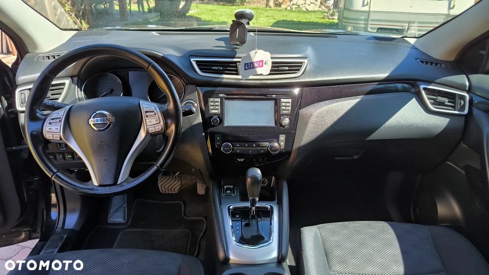 Nissan Qashqai 1.6 DCi Xtronic ACENTA - 40