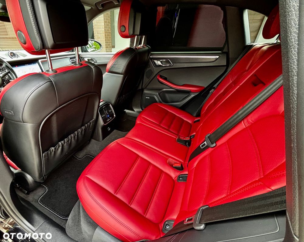 Porsche Macan GTS PDK - 15