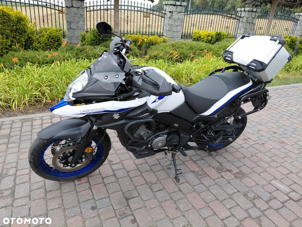 Suzuki V-STROM - 2
