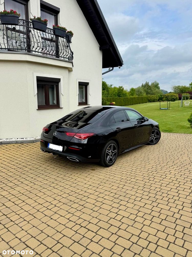 Mercedes-Benz CLA 180 AMG Line 7G-DCT - 2