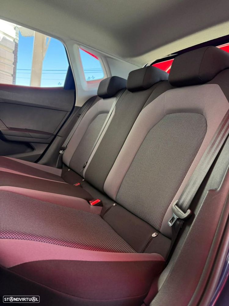 SEAT Arona 1.0 TSI Style DSG - 7
