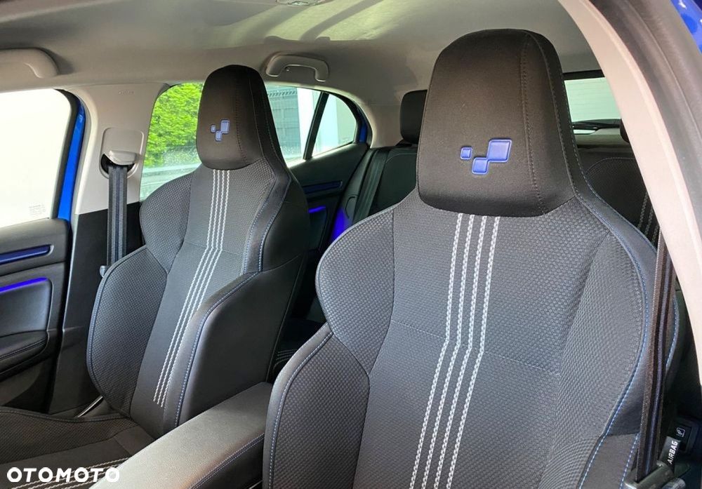 Renault Megane TCe 160 GPF EDC GT LINE - 17