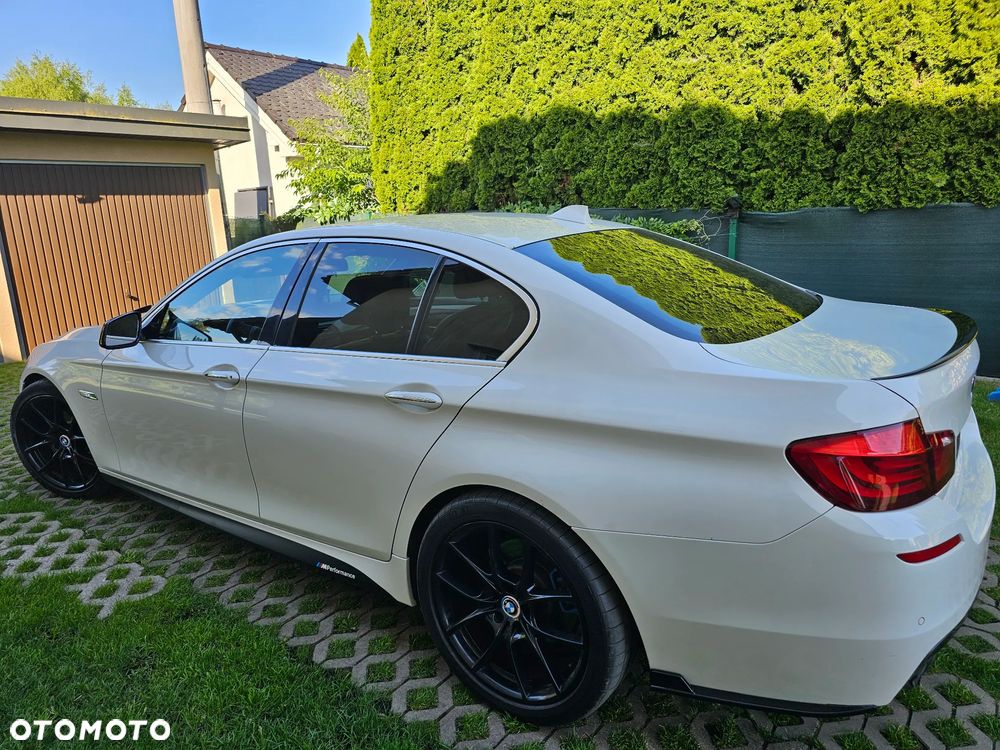 BMW Seria 5 520d Sport-Aut BluePerformance - 9