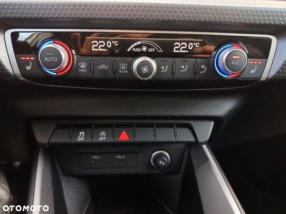 Audi A1 Sportback 35 TFSI Advanced S tronic - 23