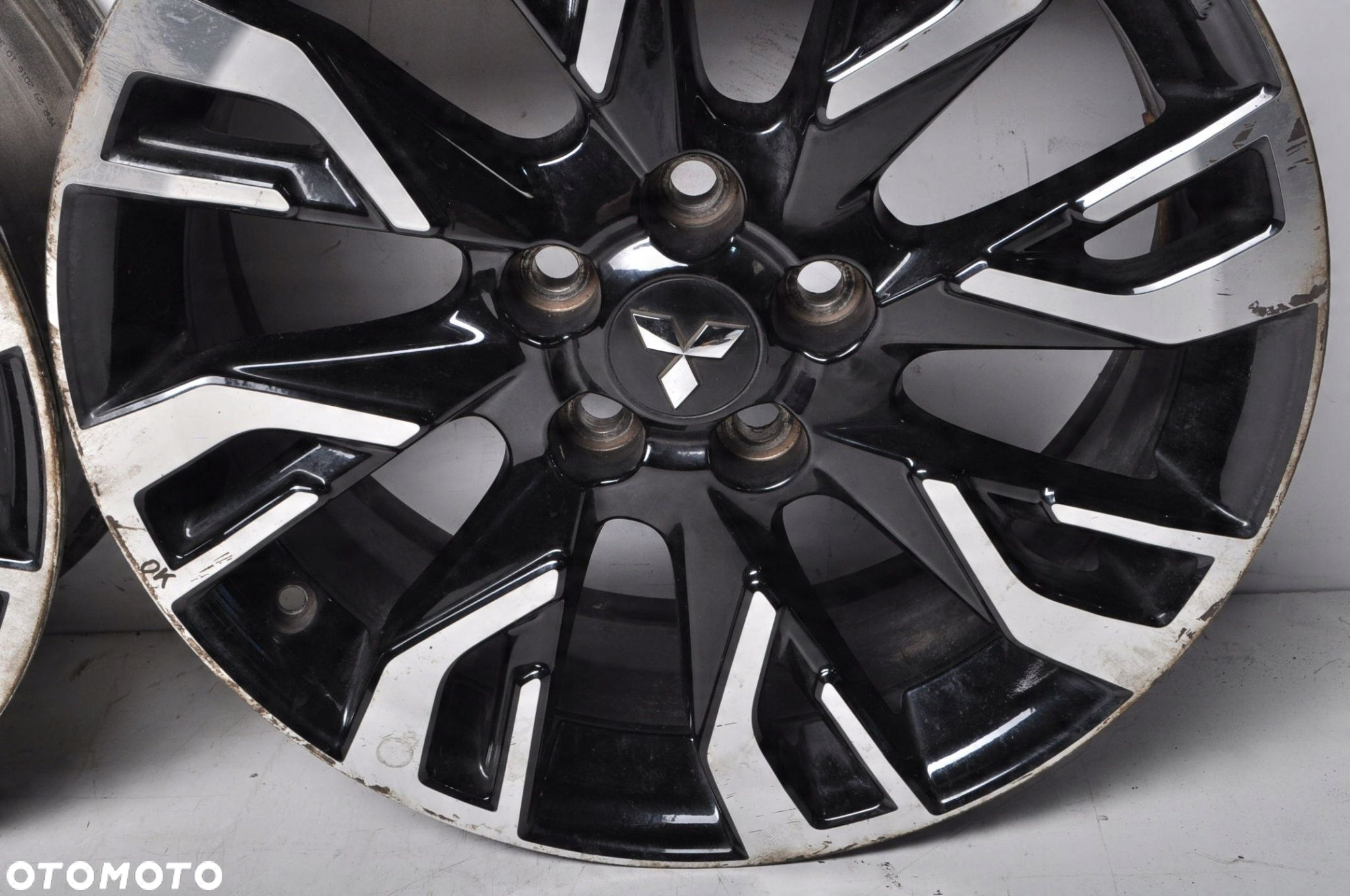 MITSUBISHI OUTLANDER ASX FELGI ALUMINIOWE R18 7J 5X114.3 ET38 - 4