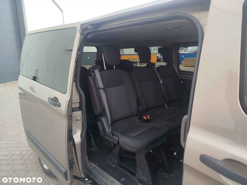 Ford Transit Custom 9 osobowy - 10