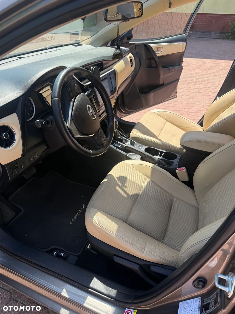 Toyota Corolla 1.6 Prestige MS EU6 - 4