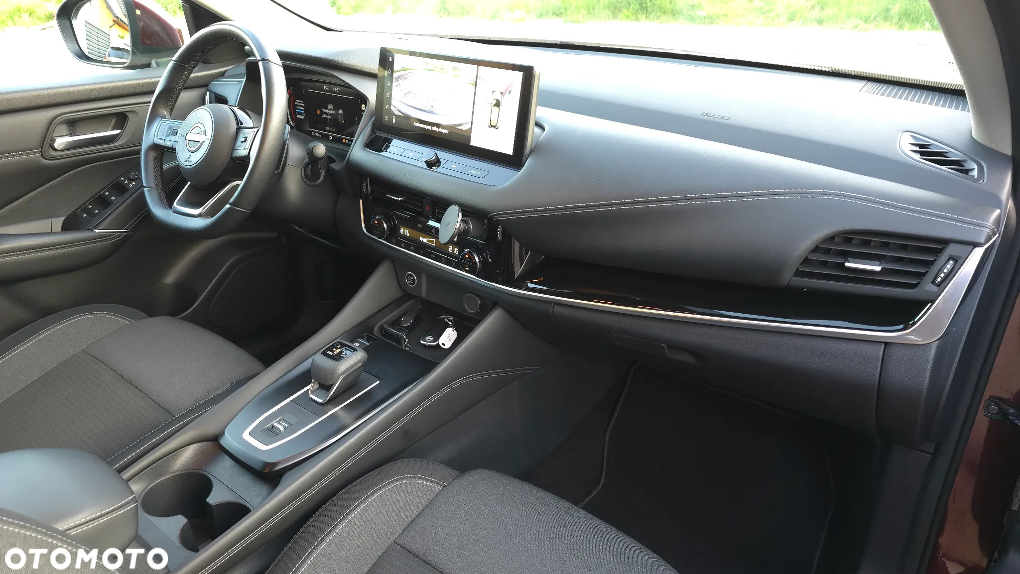 Nissan Qashqai 1.3 DIG-T mHEV N-Connecta Xtronic - 15