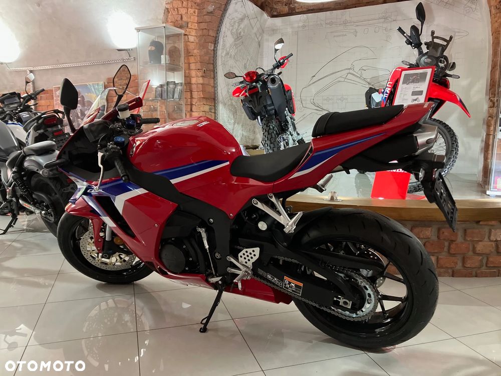 Honda CBR - 2