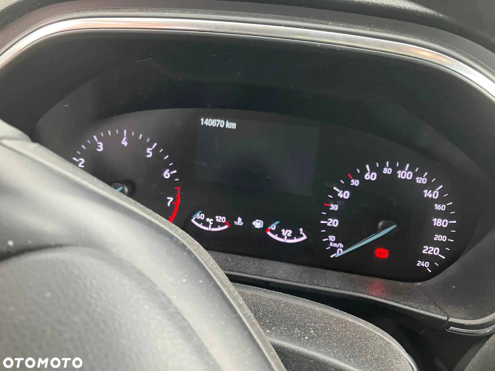 Ford Kuga - 6