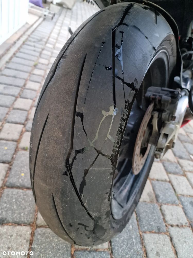 Honda CBR - 19