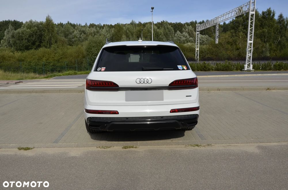 Audi Q7 50 TDI mHEV Quattro S Line Tiptr - 11