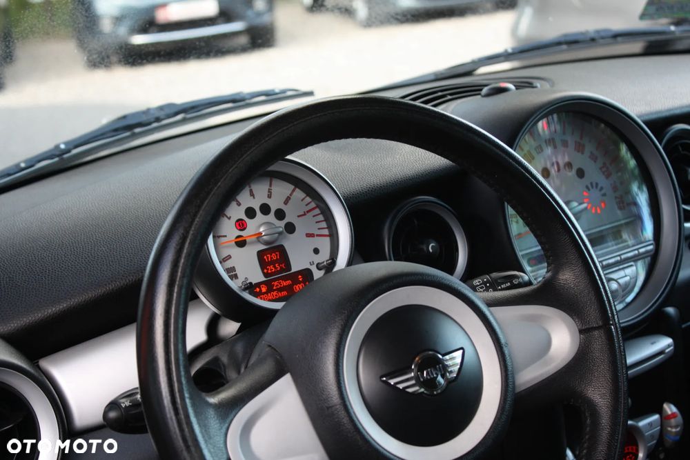 MINI ONE - 8