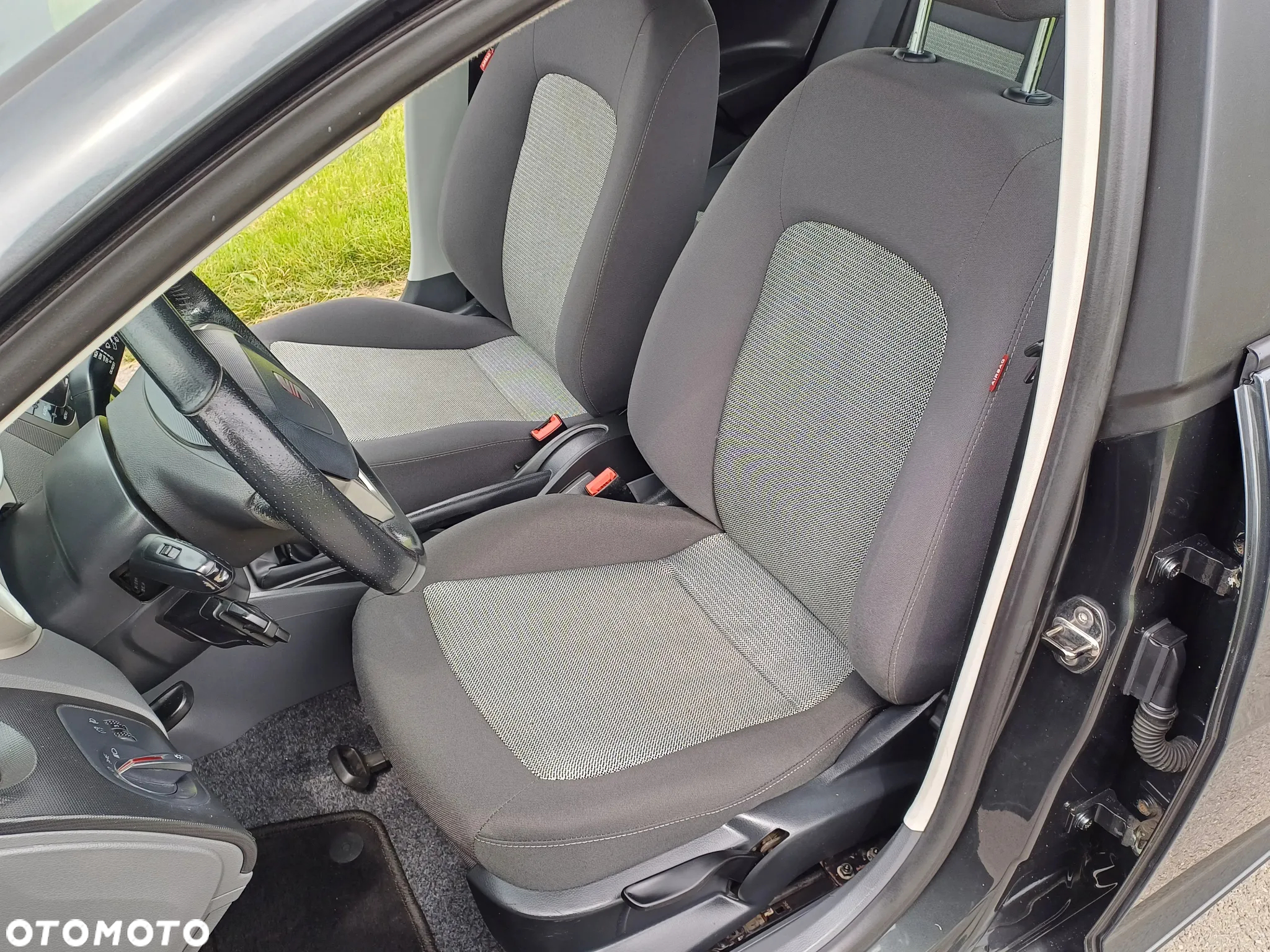 Seat Ibiza 1.4 16V Style - 15
