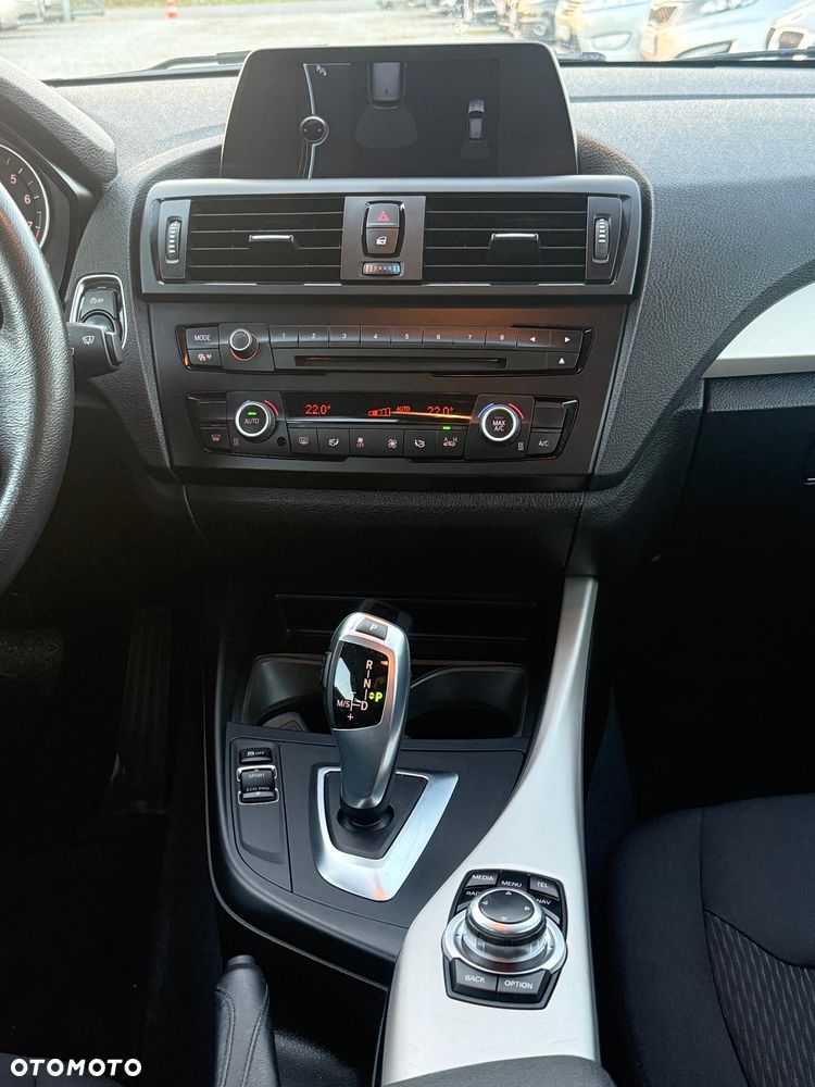 BMW Seria 1 116i - 36