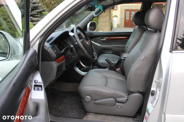 Toyota Land Cruiser 3.0 D Sol Navi - 25