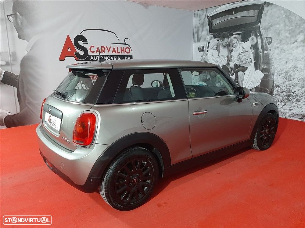 MINI 5 Portas One D - 11
