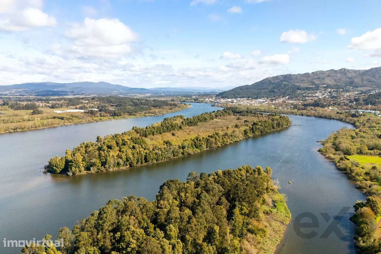 Terreno para Construção | 6.877 m² | 10 km Espanha | Investimento - Grande imagem: 3/16