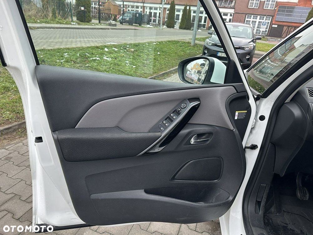 Citroën C4 SpaceTourer - 15