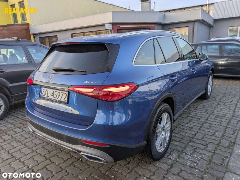 Mercedes-Benz GLC - 4