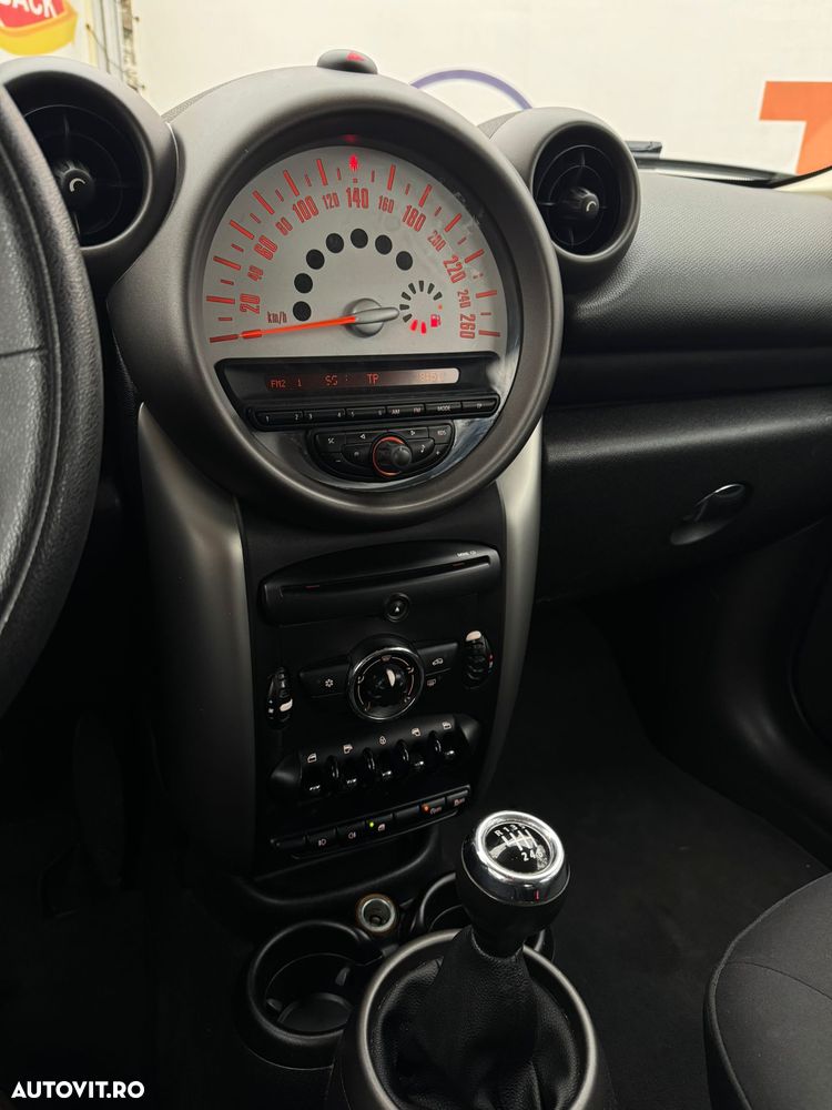 Mini Countryman One D - 30