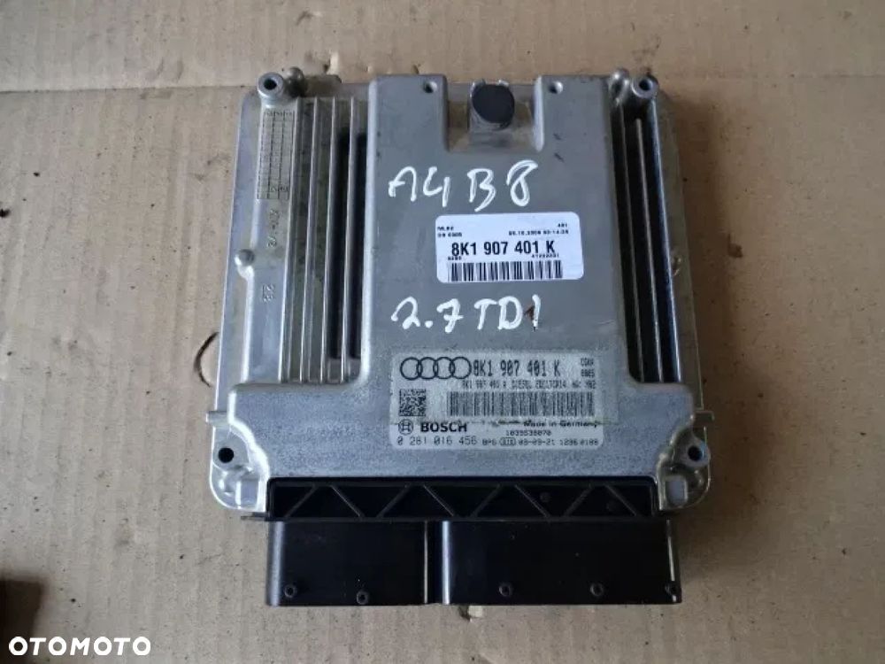 AUDI A4 B8 2.7 V6 TDI STEROWNIK SILNIKA - 1