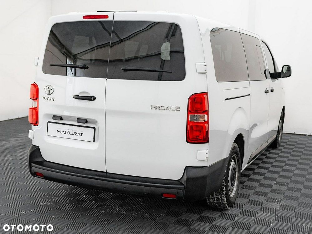 Toyota ProAce Kombi D-4D Long 2,8t - 6